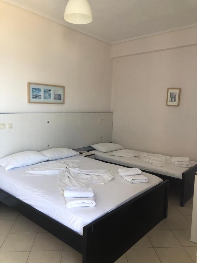 Rondos Hotel Himarë Eksteriør billede
