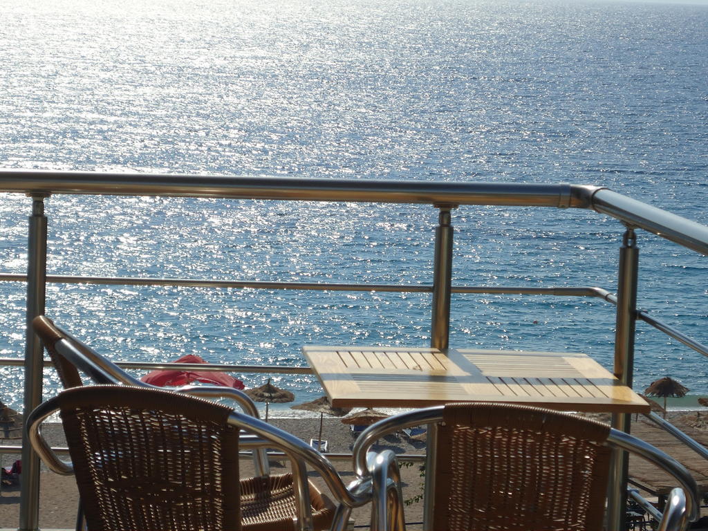 Rondos Hotel Himarë Værelse billede