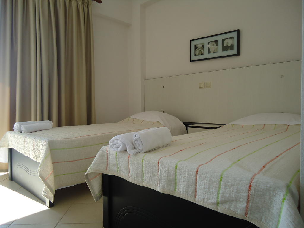 Rondos Hotel Himarë Værelse billede